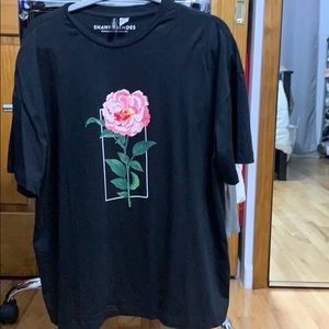 Shawn Mendes tour T-shirt. H&M brand.